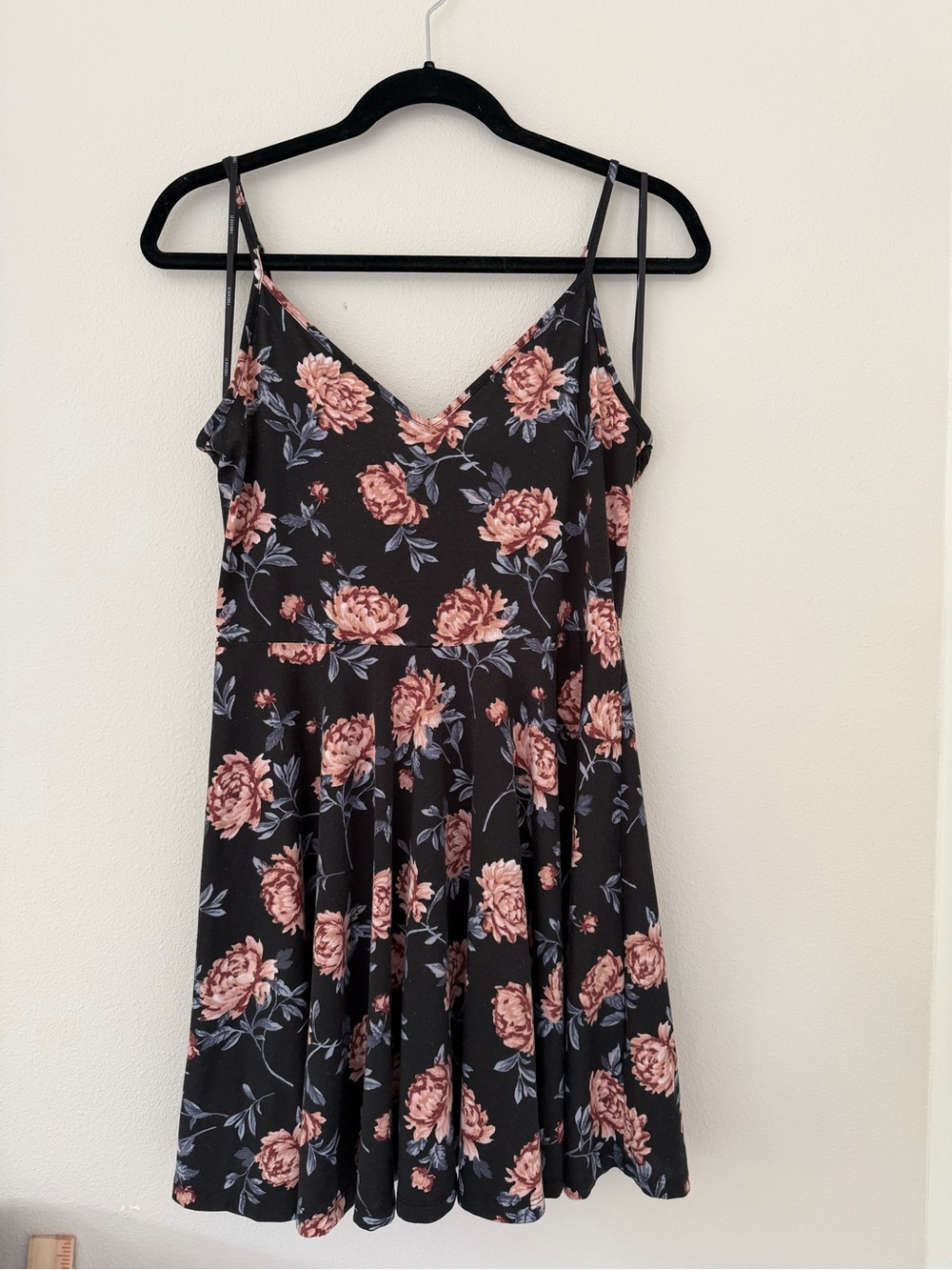 Forever 21 Black Floral V-Neck Dress with Pink Rose Print
